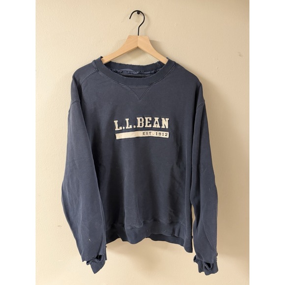 Vintage LL Bean Men's Sweatshirt Crew Neck Navy Blue Pullover Size Lrg Spell Out - Picture 1 of 6